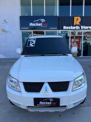 MITSUBISHI PAJERO TR4 2.0 4X4 16V 140CV FLEX 4P AUTOMÁTICO